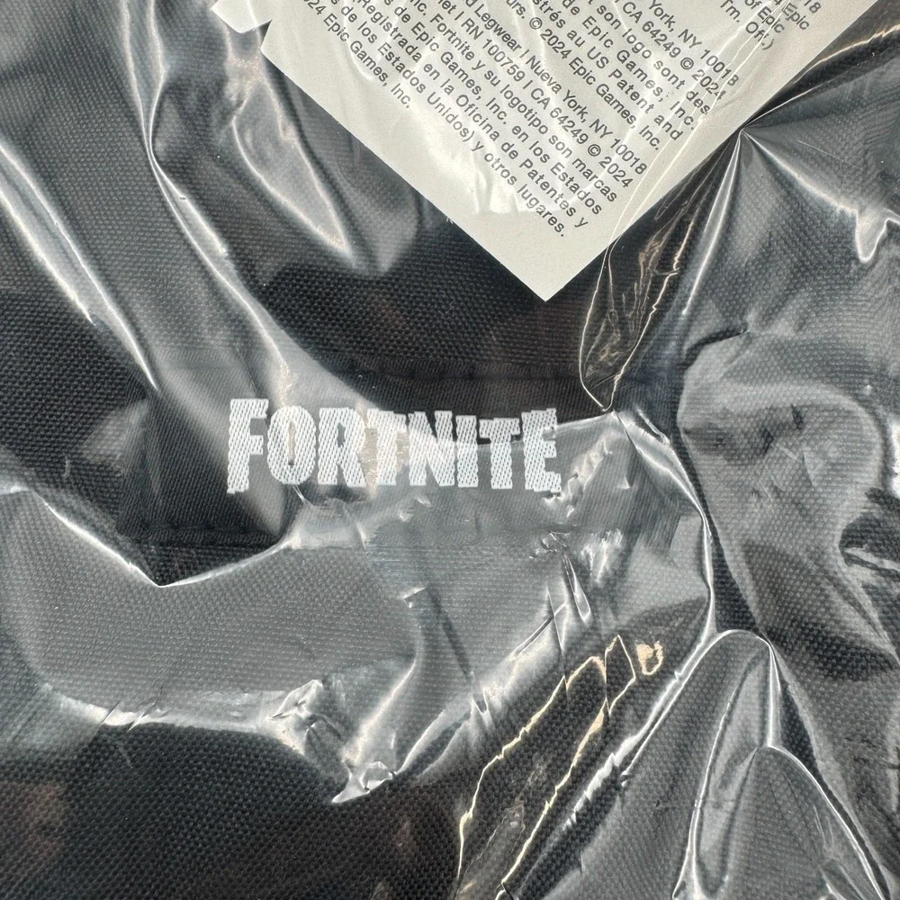 Fortnite Black & White Backpack NWT Factory Sealed Laptop Sleeve OS